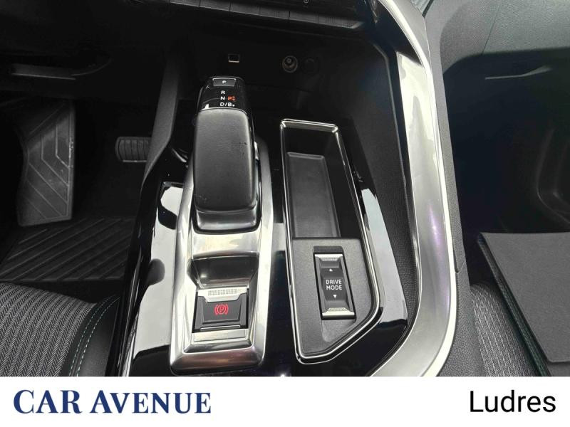 Occasion PEUGEOT 3008 HYBRID 225ch Allure e-EAT8 2022 Gris Platinium (M) 21690 € à Nancy