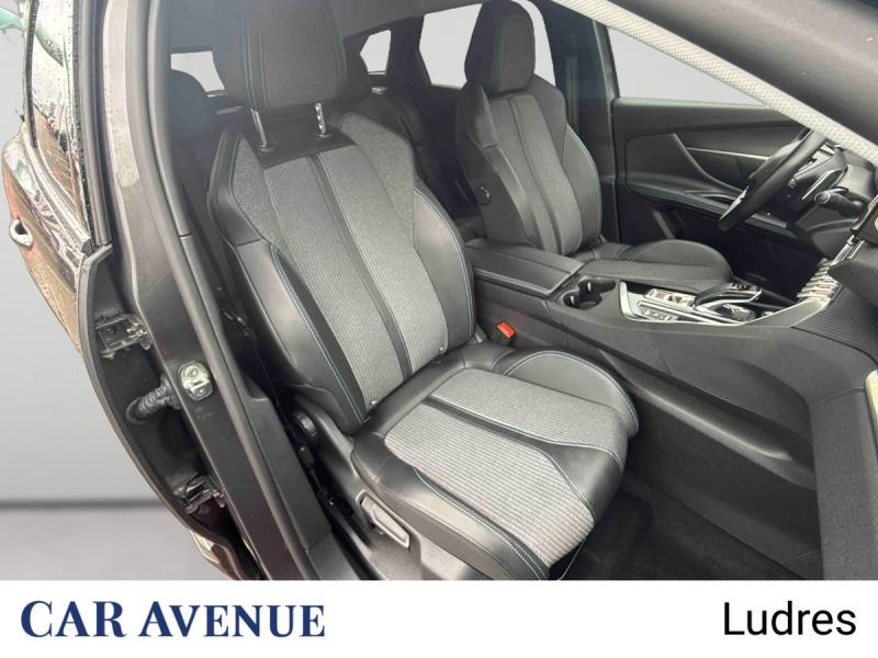 Occasion PEUGEOT 3008 HYBRID 225ch Allure e-EAT8 2022 Gris Platinium (M) 21690 € à Nancy