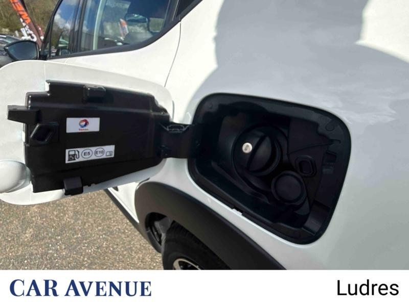 Occasion CITROEN C3 1.2 PureTech 110ch S&S Shine Business EAT6 2020 Blanc Banquise (O) 11490 € à Nancy