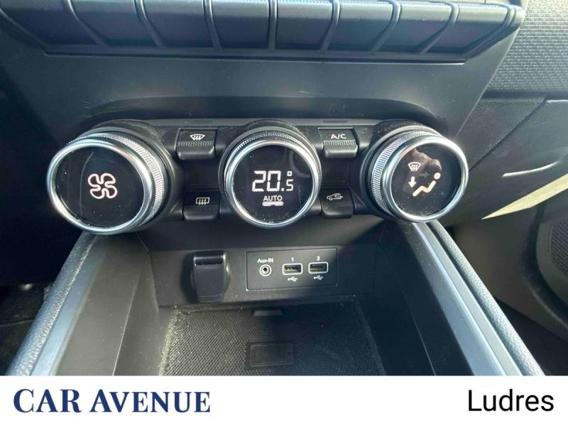 Occasion RENAULT Clio 1.0 TCe 100ch Intens 2020 Gris Platine 13990 € à Nancy