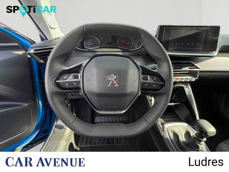 Occasion PEUGEOT 2008 1.2 PureTech 100ch S&S Active 2021 Bleu Vertigo (S) 14490 € à Nancy