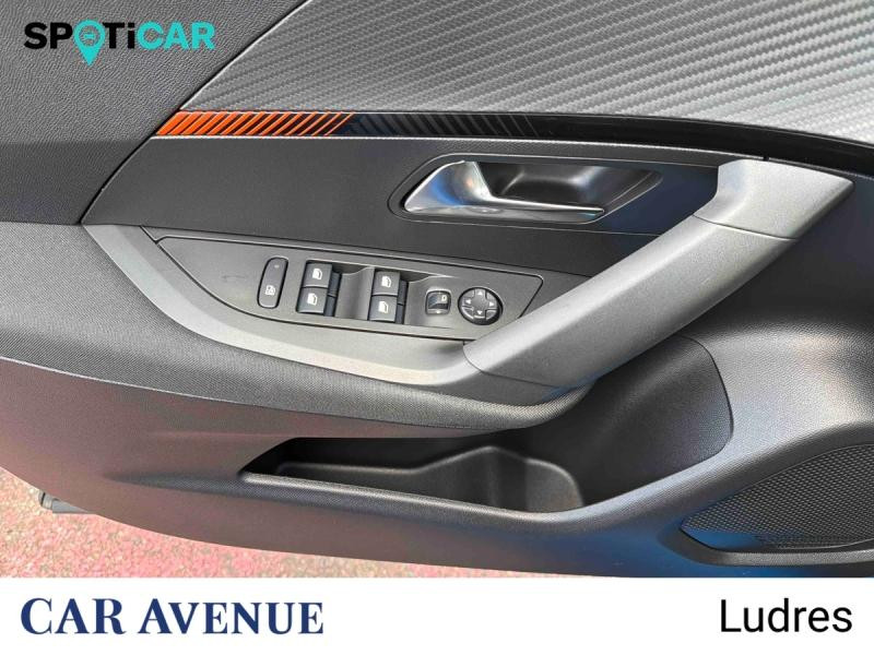 Occasion PEUGEOT 2008 1.2 PureTech 100ch S&S Active 2021 Bleu Vertigo (S) 14490 € à Nancy