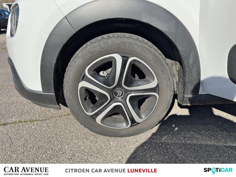 Used CITROEN C3 1.2 PureTech 83ch S&S C-Series 123g 2023 Blanc Banquise (O) € 11890 in Lunéville