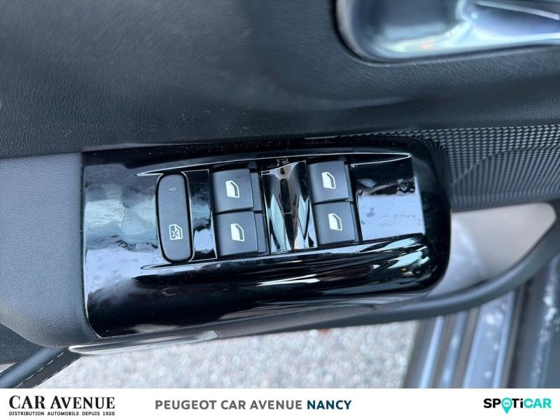 Used CITROEN C3 1.2 PureTech 110ch S&S ELLE 2024 Gris Platinium (M) - Noir Perla Nera € 15990 in Lunéville