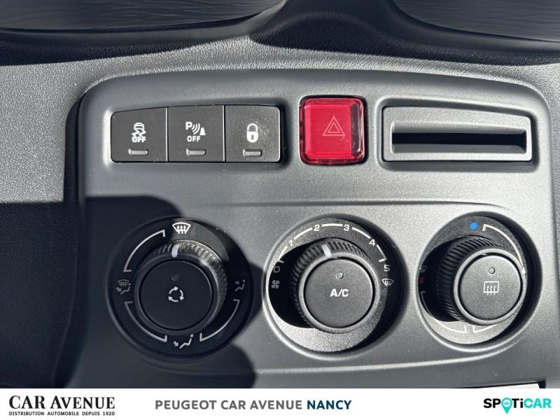 Occasion CITROEN C3 Picasso PureTech 110 Feel Edition 2017 Blanc Nacré 8490 € à Lunéville