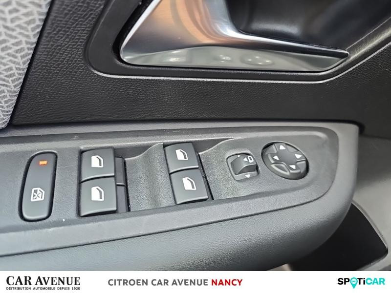 Used CITROEN C4 Moteur électrique 136ch (100 kW) Shine Automatique 2022 Rouge Elixir (N) € 14790 in Lunéville