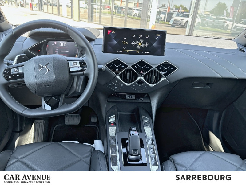 Occasion DS DS 3 BlueHDi 130ch Rivoli Automatique 2023 Gris Platinium (M) 28500 € à Sarrebourg