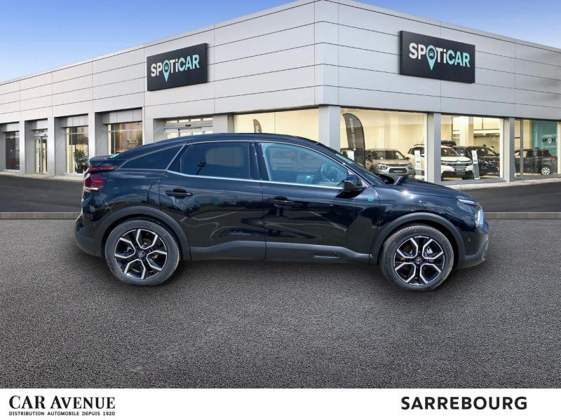 Used CITROEN C4 Moteur électrique 136ch (100 kW) Shine Automatique 2023 Noir Perla Nera (N) € 21900 in Sarrebourg
