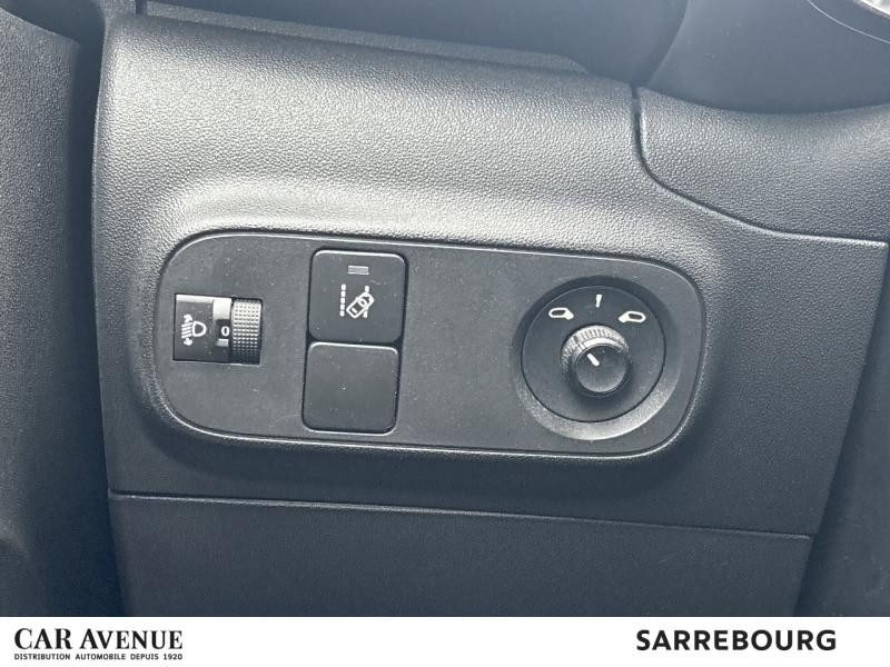 Occasion CITROEN C3 1.2 PureTech 83ch S&S YOU! 2022 Gris Platinium (M) - Blanc Opale 11890 € à Sarrebourg