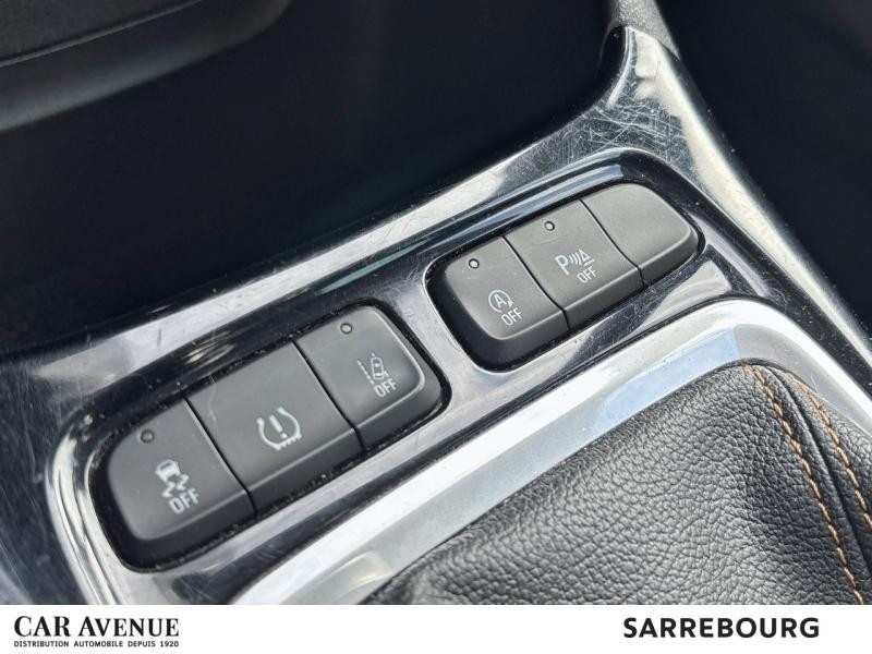 Occasion OPEL Crossland X 1.5 D 102ch Elegance Euro 6d-T 2020 Gris Pierre de Lune/Toit Blanc Glacier 12990 € à Sarrebourg