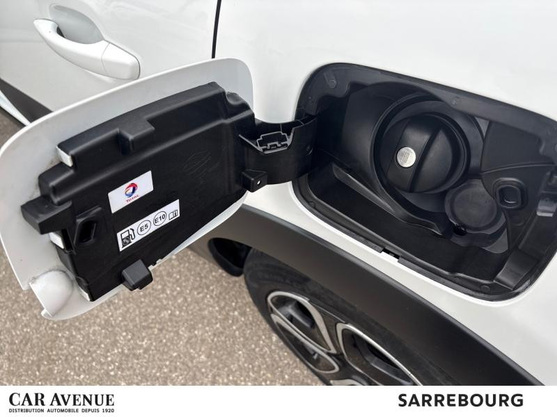 Occasion CITROEN C3 PureTech 82ch Shine S&S E6.d 2019 Blanc Banquise - Rouge Aden 9900 € à Sarrebourg
