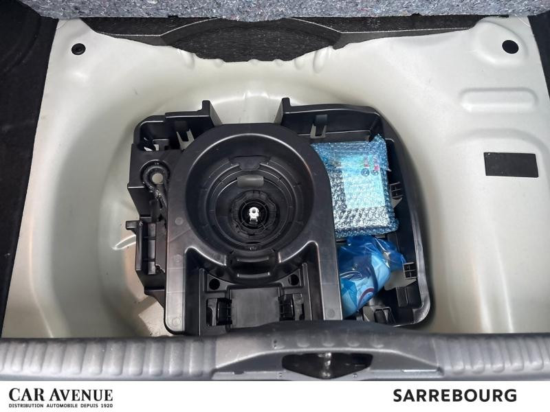 Occasion CITROEN C3 PureTech 82ch Shine S&S E6.d 2019 Blanc Banquise - Rouge Aden 9900 € à Sarrebourg