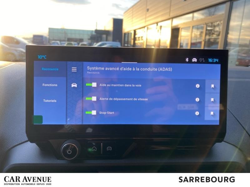 Occasion CITROEN Berlingo Van M 650kg BlueHDi 100ch S&S Pack Premium Connect 2025 Blanc Icy 24400 € à Sarrebourg