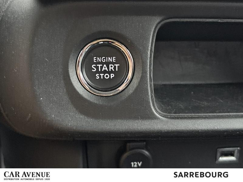 Occasion CITROEN C3 1.2 PureTech 83ch S&S Shine Pack 123g 2022 Gris Acier (M) 12490 € à Sarrebourg