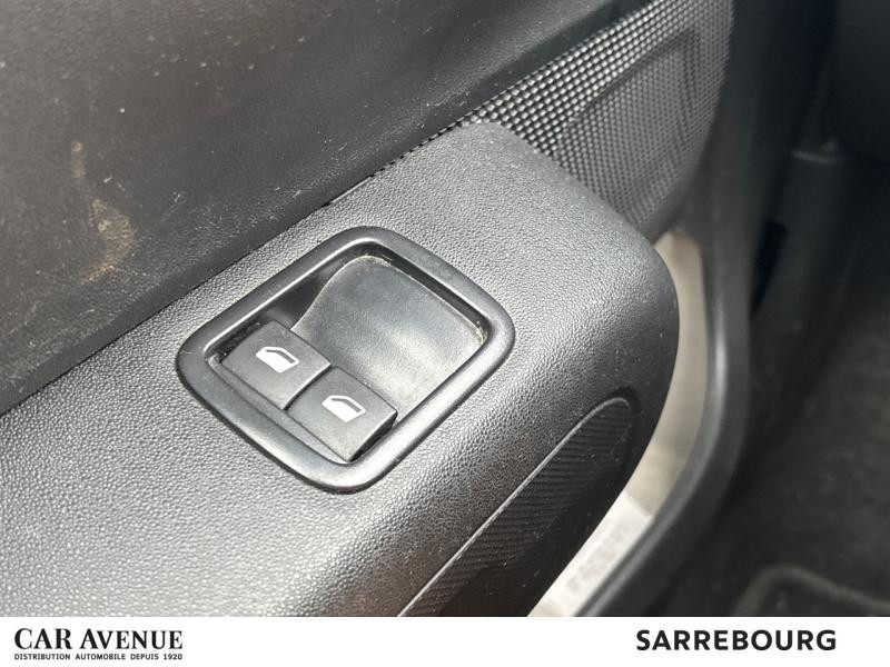Occasion CITROEN C3 PureTech 82ch Graphic S&S E6.d 2020 Gris Acier - Noir Onyx 9900 € à Sarrebourg