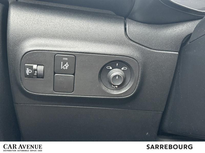 Occasion CITROEN C3 PureTech 82ch Graphic S&S E6.d 2020 Gris Acier - Noir Onyx 9900 € à Sarrebourg