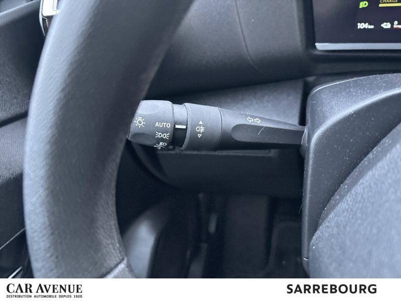 Used CITROEN C4 Moteur électrique 136ch (100 kW) Live Automatique 2023 Noir Perla Nera (N) € 19590 in Sarrebourg