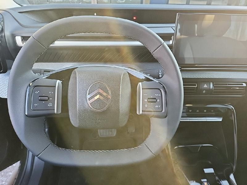 Used CITROEN C3 Aircross 1.2 Hybride 145ch MAX 2025 Vert Montana (M) + Blanc Opale € 28900 in Sarrebourg