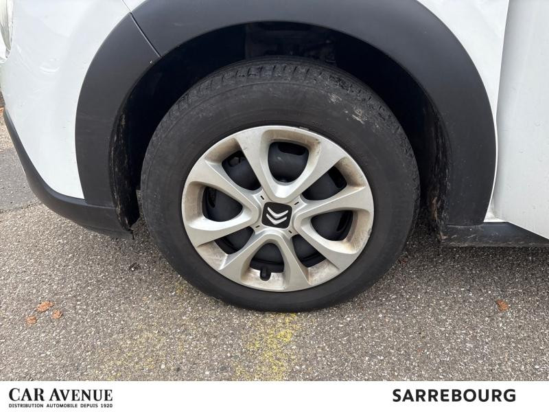 Used CITROEN C3 1.5 BlueHDi 100ch S&S YOU 2023 Blanc Banquise (O) € 14500 in Sarrebourg