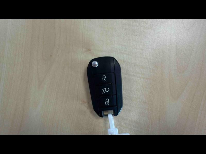 Occasion PEUGEOT 2008 1.2 PureTech 110ch GT Line S&S 2018 Blanc Banquise 9850 € à Sarrebourg