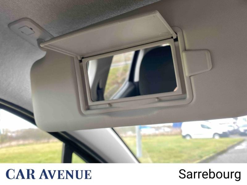 Used CITROEN C3 1.2 PureTech 110ch S&S Shine 124g 2020 Noir Perla Nera (N) - Bleu Emeraude € 11700 in Sarrebourg