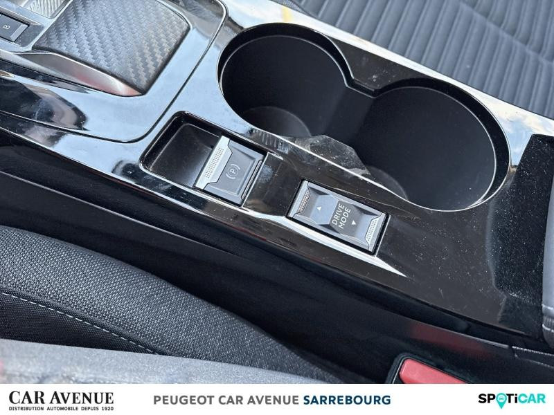 Used PEUGEOT 208 e-208 136ch Style 2023 Rouge Elixir (V) € 19700 in Sarrebourg