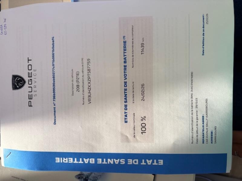 Used PEUGEOT 208 e-208 136ch Style 2023 Rouge Elixir (V) € 19700 in Sarrebourg