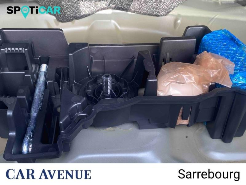 Used CITROEN C4 1.2 Hybride 145ch S&S MAX Automatique 2026 Bleu Eclipse (M) € 32900 in Sarrebourg