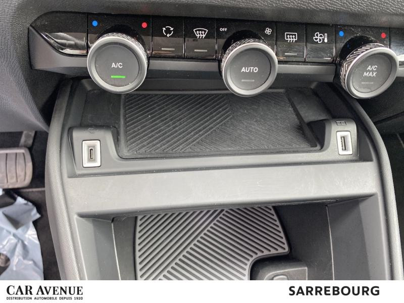 Used CITROEN C4 Moteur électrique 136ch (100 kW) Feel Pack Automatique 2021 Bleu Iceland (N) € 13350 in Sarrebourg