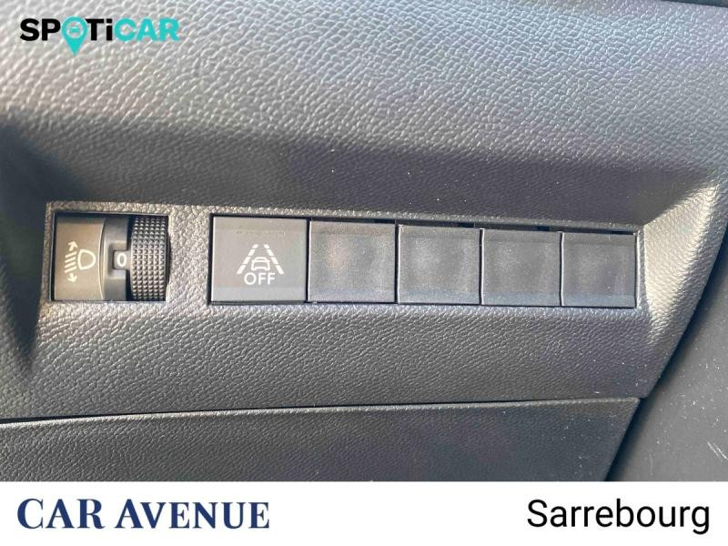 Occasion PEUGEOT 208 1.2 PureTech 100ch S&S Allure EAT8 2021 Jaune 14250 € à Sarrebourg