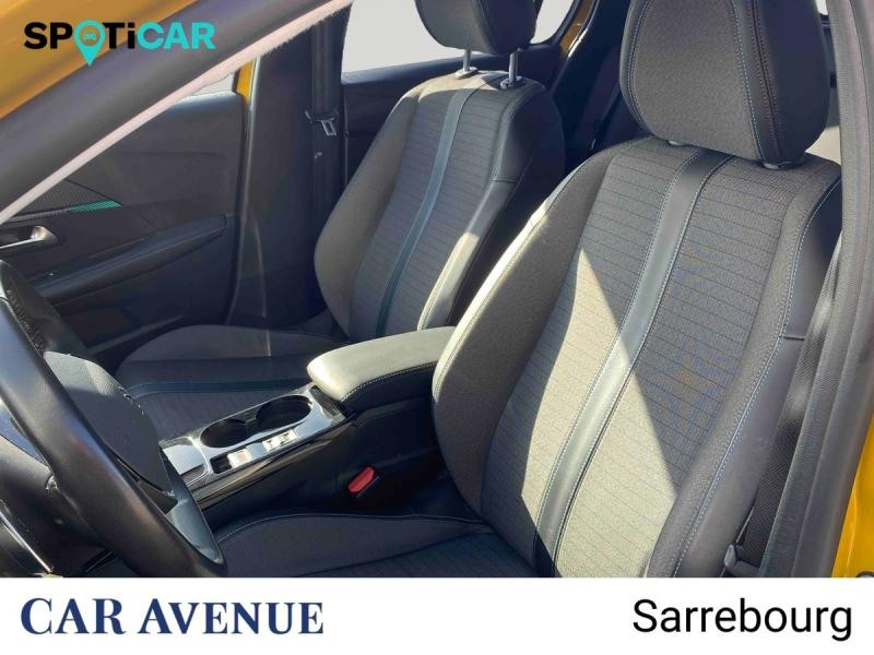Occasion PEUGEOT 208 1.2 PureTech 100ch S&S Allure EAT8 2021 Jaune 14250 € à Sarrebourg