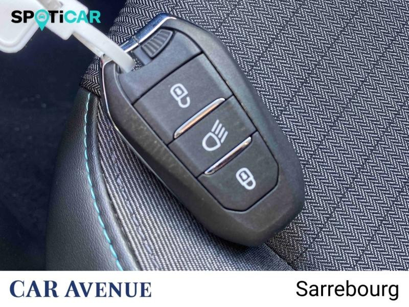 Occasion PEUGEOT 208 1.2 PureTech 100ch S&S Allure EAT8 2021 Jaune 14250 € à Sarrebourg