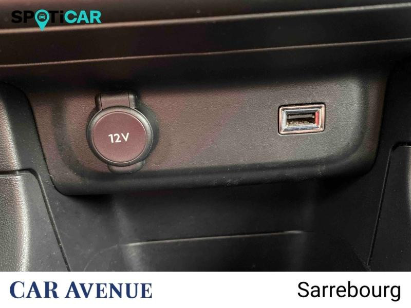 Used CITROEN C3 1.2 PureTech 110ch S&S C-Series 120-121g 2021 Gris Platinium (M) € 12400 in Sarrebourg