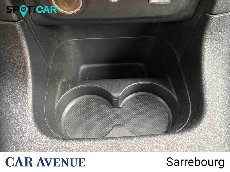 Occasion CITROEN C3 PureTech 82ch Feel 2017 Gris platinium 8400 € à Sarrebourg