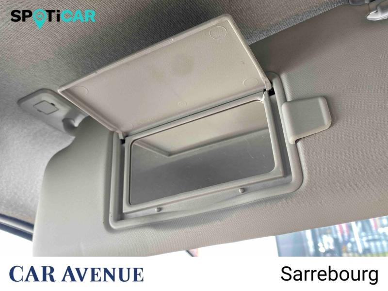 Occasion CITROEN C3 PureTech 82ch Feel 2017 Gris platinium 8400 € à Sarrebourg