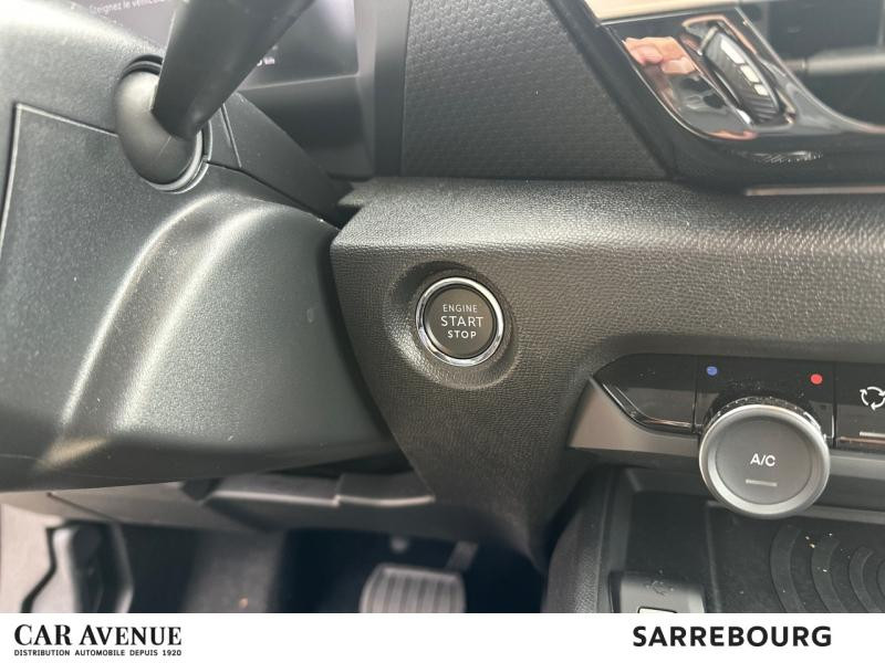 Used CITROEN C4 1.2 Hybride 145ch S&S MAX Automatique 2025 Vert Manhattan (O) € 29800 in Sarrebourg