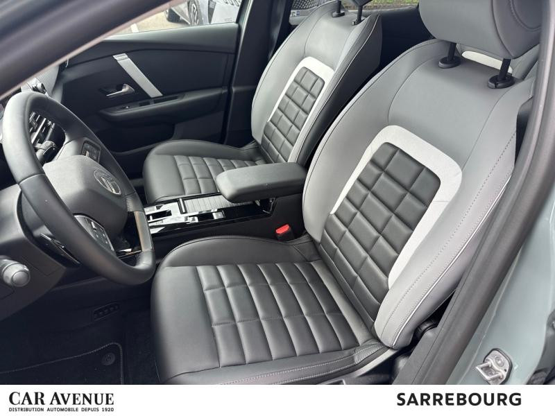 Used CITROEN C4 1.2 Hybride 145ch S&S MAX Automatique 2025 Vert Manhattan (O) € 29800 in Sarrebourg