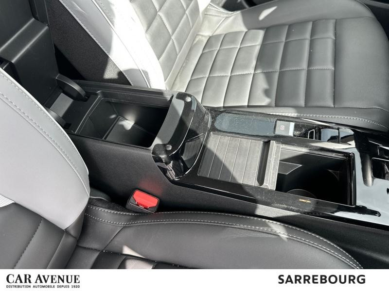 Used CITROEN C4 1.2 Hybride 145ch S&S MAX Automatique 2025 Vert Manhattan (O) € 29800 in Sarrebourg