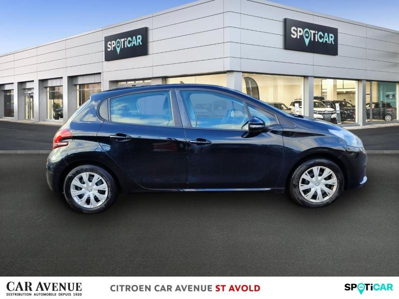 Occasion PEUGEOT 208 1.2 PureTech 82ch Active 5p 2017 Noir Perla Nera 8294 € à Longeville-lès-Saint-Avold