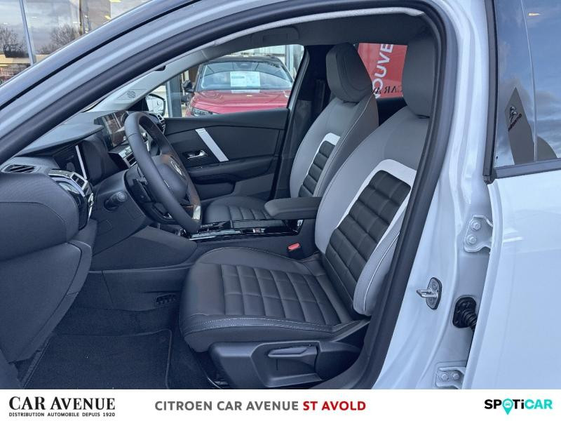 Used CITROEN C4 1.2 Hybride 136ch S&S MAX Automatique 2025 Blanc Okénite (M) - Toit Noir Perla € 33291 in Longeville-lès-Saint-Avold