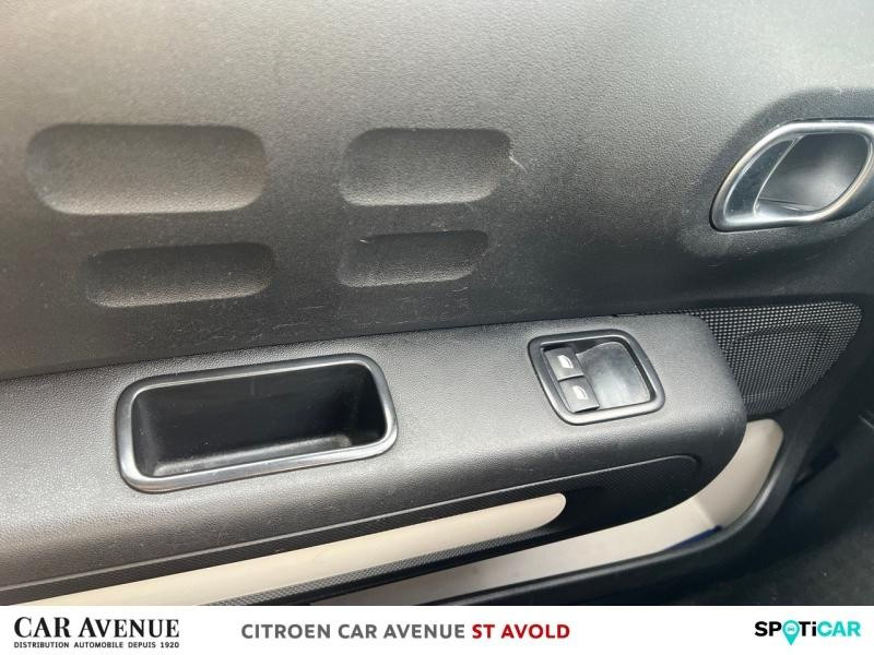 Occasion CITROEN C3 1.5 BlueHDi 100ch S&S Feel Pack E6.d 2022 Blanc Banquise (O) - Noir Onyx 11680 € à Longeville-lès-Saint-Avold