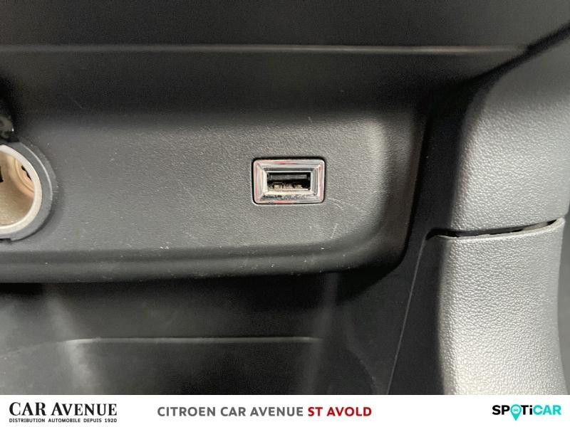 Occasion CITROEN C3 1.2 PureTech 83ch S&S Shine 2021 Rouge Elixir (S) 11190 € à Longeville-lès-Saint-Avold