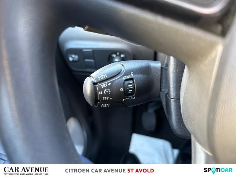 Occasion CITROEN C3 1.2 PureTech 83ch S&S Shine 2021 Noir Perla Nera (N) - Rouge Aden 10791 € à Longeville-lès-Saint-Avold