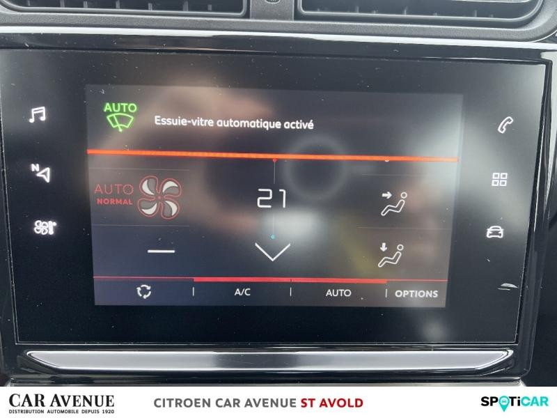 Used CITROEN C3 1.2 PureTech 83ch S&S Shine 2023 Blanc Banquise (O) - Rouge Aden € 12990 in Longeville-lès-Saint-Avold