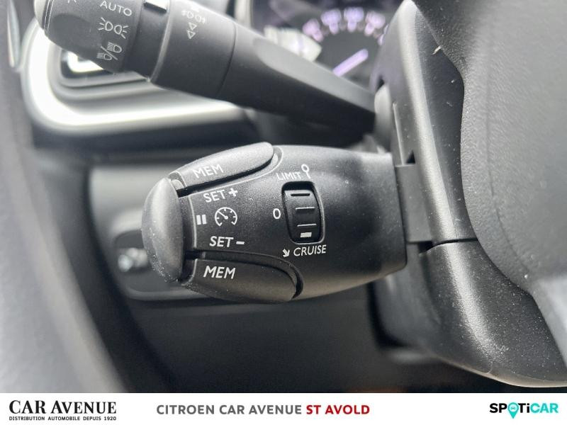 Occasion CITROEN C3 1.2 PureTech 83ch S&S Shine 2023 Blanc Banquise (O) - Rouge Aden 12690 € à Longeville-lès-Saint-Avold