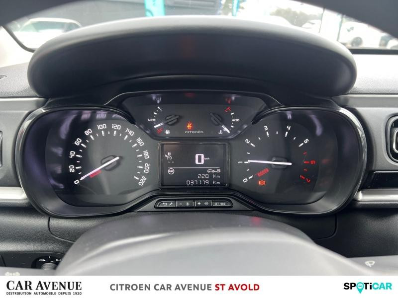 Occasion CITROEN C3 1.2 PureTech 83ch S&S Shine 2023 Blanc Banquise (O) - Rouge Aden 12690 € à Longeville-lès-Saint-Avold
