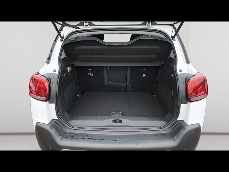 Occasion CITROEN C3 Aircross PureTech 130ch S&S Shine Pack EAT6 2021 Natural White (O) 15390 € à Longeville-lès-Saint-Avold