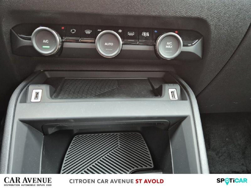 Occasion CITROEN C4 1.2 Hybride 136ch S&S PLUS Automatique 2025 Blanc Okénite (M) 30990 € à Longeville-lès-Saint-Avold