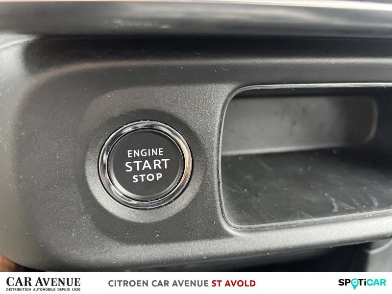 Occasion CITROEN C3 1.2 PureTech 83ch S&S Shine 2023 Blanc Banquise (O) - Rouge Aden 12690 € à Longeville-lès-Saint-Avold