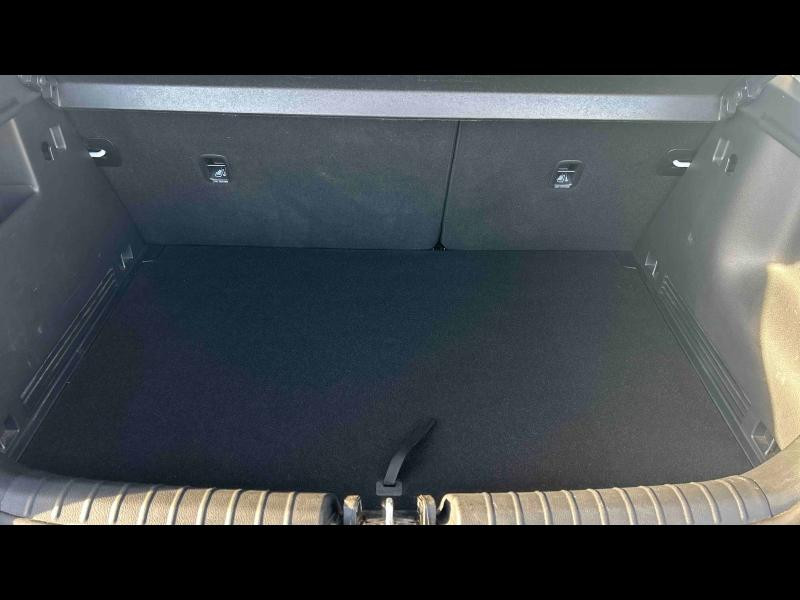 Used KIA Stonic 1.0 T-GDi 100ch Active DCT7 2025 Blanc Sensation Nacré € 22991 in Longeville-lès-Saint-Avold